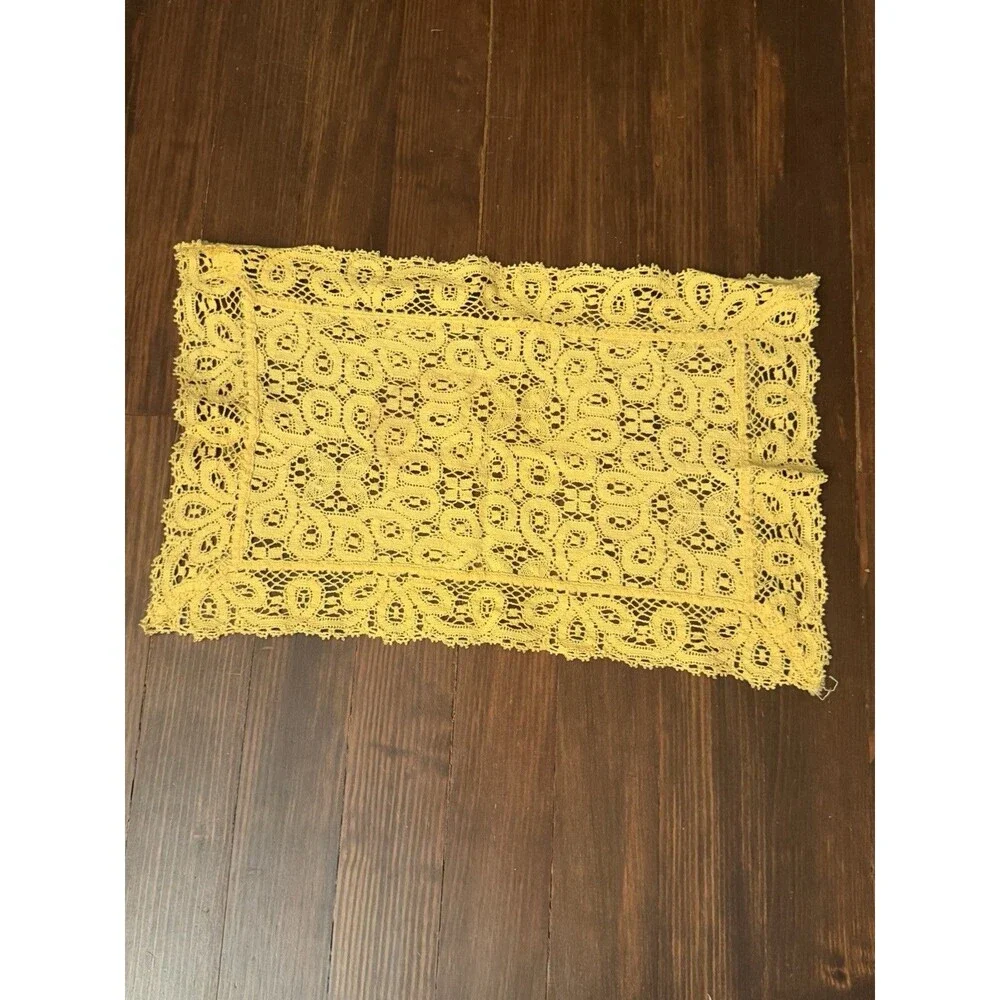 Vintage Gold Crochet Lace Table Runner Dresser Doily Yellow 17 x 12